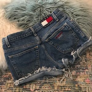 Vintage Tommy Hilfiger high jean short